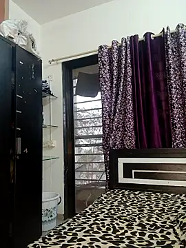 Webcam Model (shilpa-singh)  is live.Free join now!