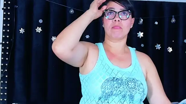 hotlatinateacher webcam