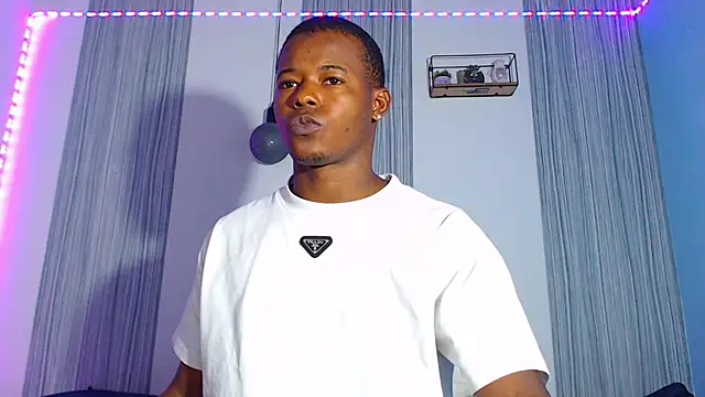 Dark_stallionX webcam