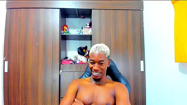 Dreamastercum_ webcam