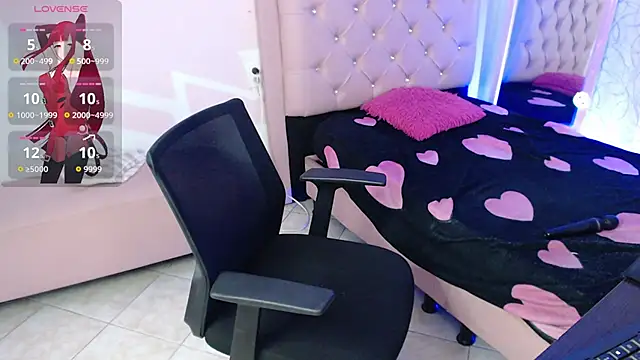 britany_teen18 webcam