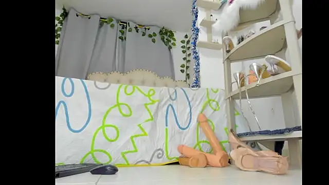 khalyn_jenner webcam