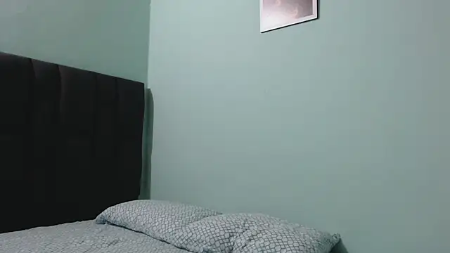 zukim2830 - Zukim2830's free webcam