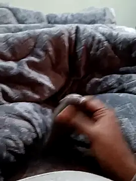 Naughtyforpussy webcam