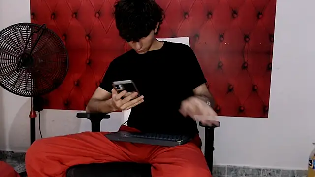 Bryant_Connor webcam