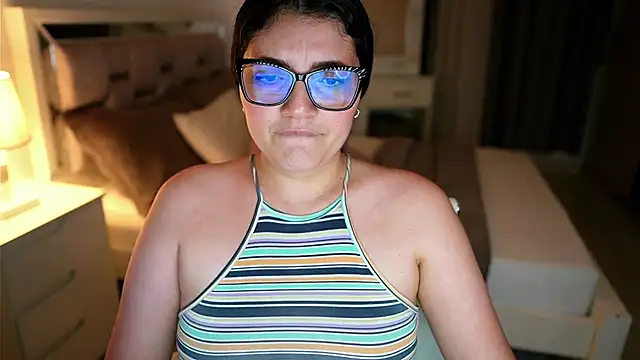 Camilaa_bueno webcam