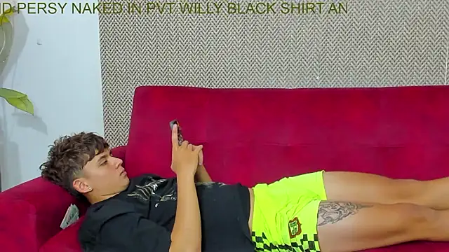 willy_sexxx18 webcam