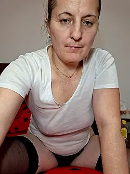 Sweet-milf- webcam
