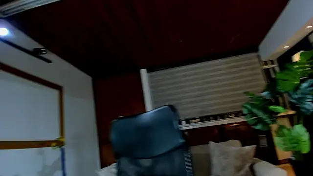 Violet_Anders webcam