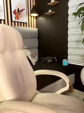 elegant__rouse webcam