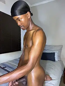 Boytoy_BigD webcam