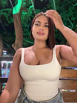 Irina_Velvett webcam