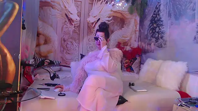 NightOrhideya webcam