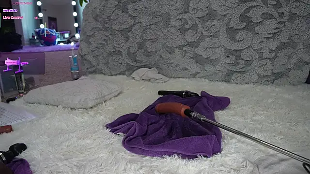 MoxxxiMoon webcam