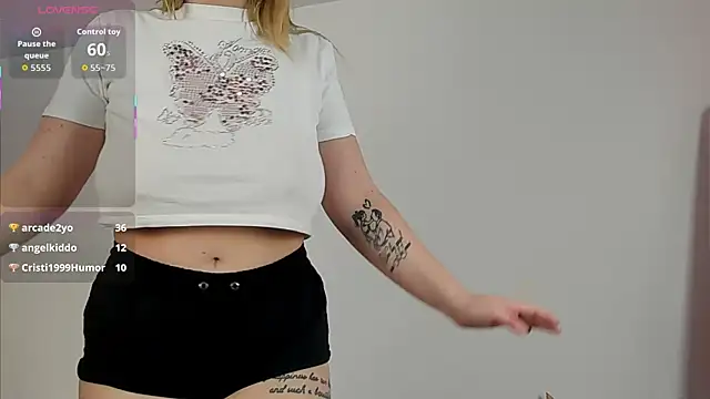 Maya_Collins_ webcam