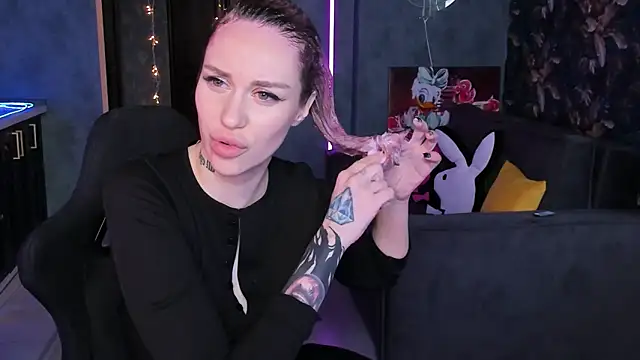 blckmirrorr - Blckmirrorr's free webcam - UK Sex Cams