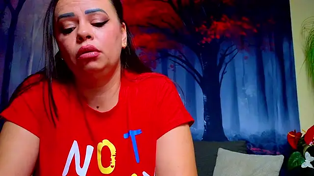 ElizabethEven webcam