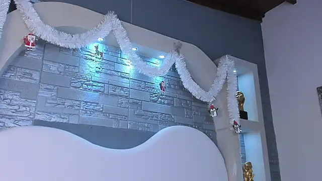 Elise_Diamond webcam