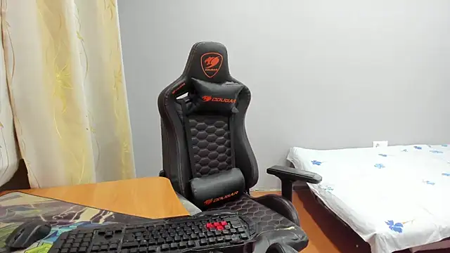 iliaskrislove webcam