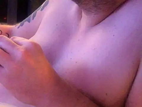 Thickwhitetight webcam