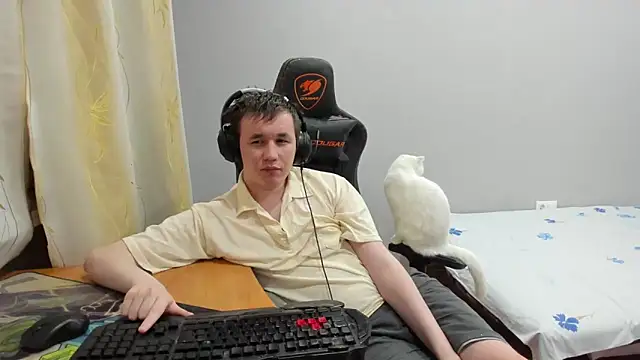 iliaskrislove webcam