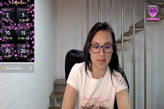 Jessie_Desire webcam