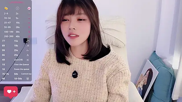 美女peachy_kiss在线直播