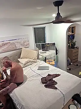 Handsolo_porn webcam