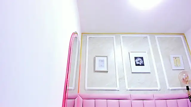 HoollyHendrix webcam