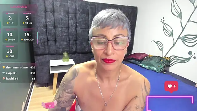 Charlotte__Gray webcam