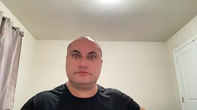 SluggishChase99 webcam