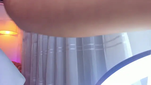 Alexa_candy18 webcam