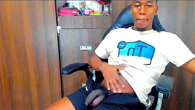 Dreamastercum_ webcam