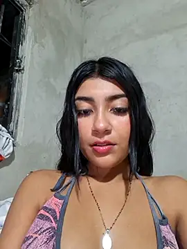 Sweed-virgin-pussy's live cam