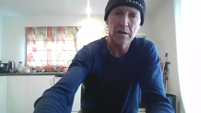 andypie6 (M mature) - #bisexuals #brunettes #cam2cam #cheap-privates #cumshot #cut #ejaculation #hd #jerk-off-instruction #kiwi #masturbation #mature #new #penis-ring #skinny #small-audience #smoking #white