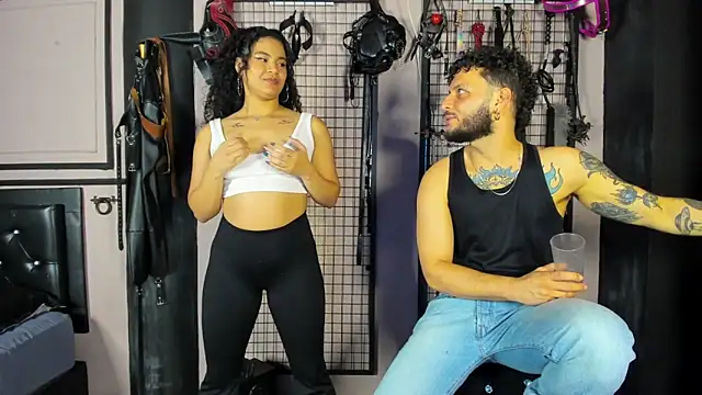 Twisted_Fantasy webcam