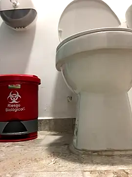 elpeluchenegroxxx3 webcam