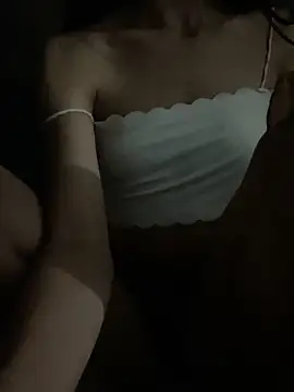 Alice_and_Bunny_ webcam