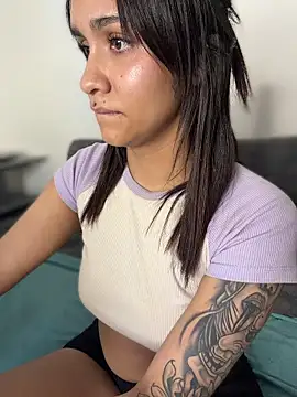 Webcam Model (Isabella-Teen)  is live.Free join now!