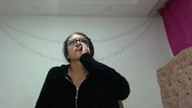 Aurora_blossom__ webcam