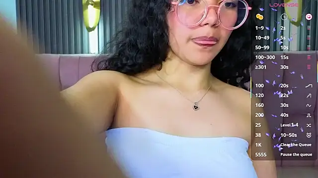 victoria_castillo_b webcam