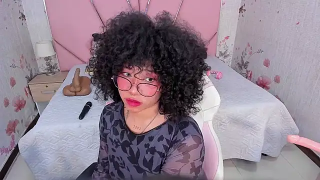 SafiroAgataaa webcam