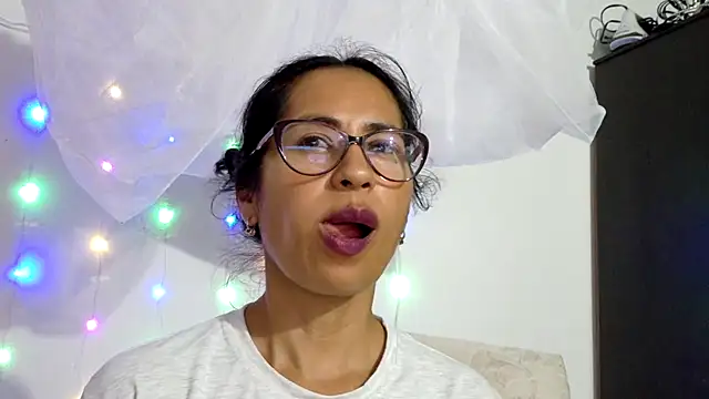 fantasty_nylon webcam