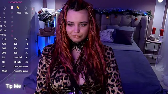 Miss_Maya_Mils webcam