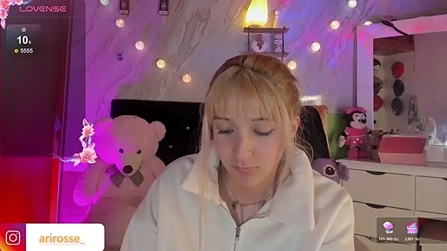 ariana_rosse__ webcam