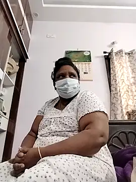 Pushpavathi_78 webcam