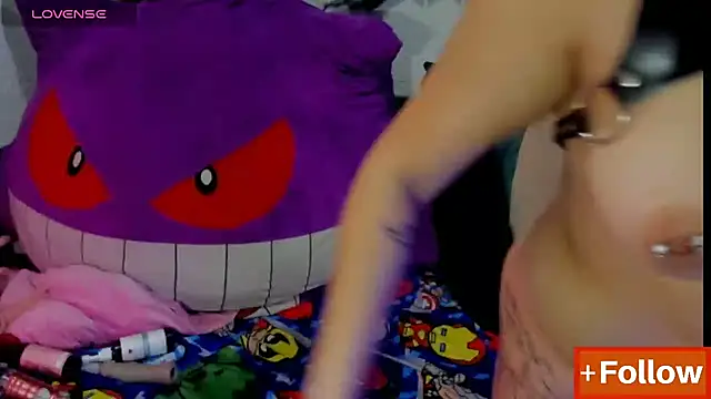 Emilythemachine webcam