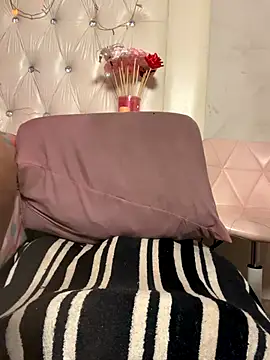 sexaddictcandy10 (F milf) - fuck me deep 😈 squirt 💦