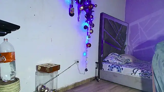 roxana_collins webcam