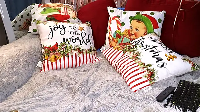 Allure_goldennX webcam